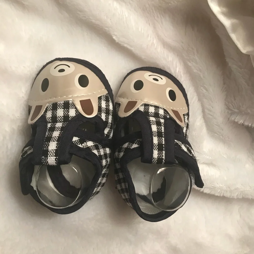 Newborn Baby 3D  Bootie Shoes 0-6 Months NEW
